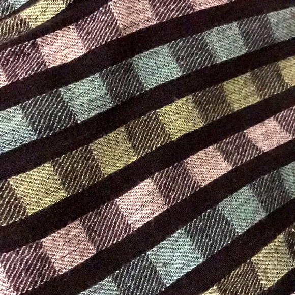 Green and Black Scarf - Picture 3 of 4